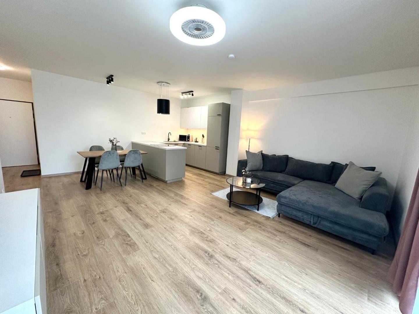 2 Room Apartment, New Building, Balcony, 208 Rovinka Zewnętrze zdjęcie