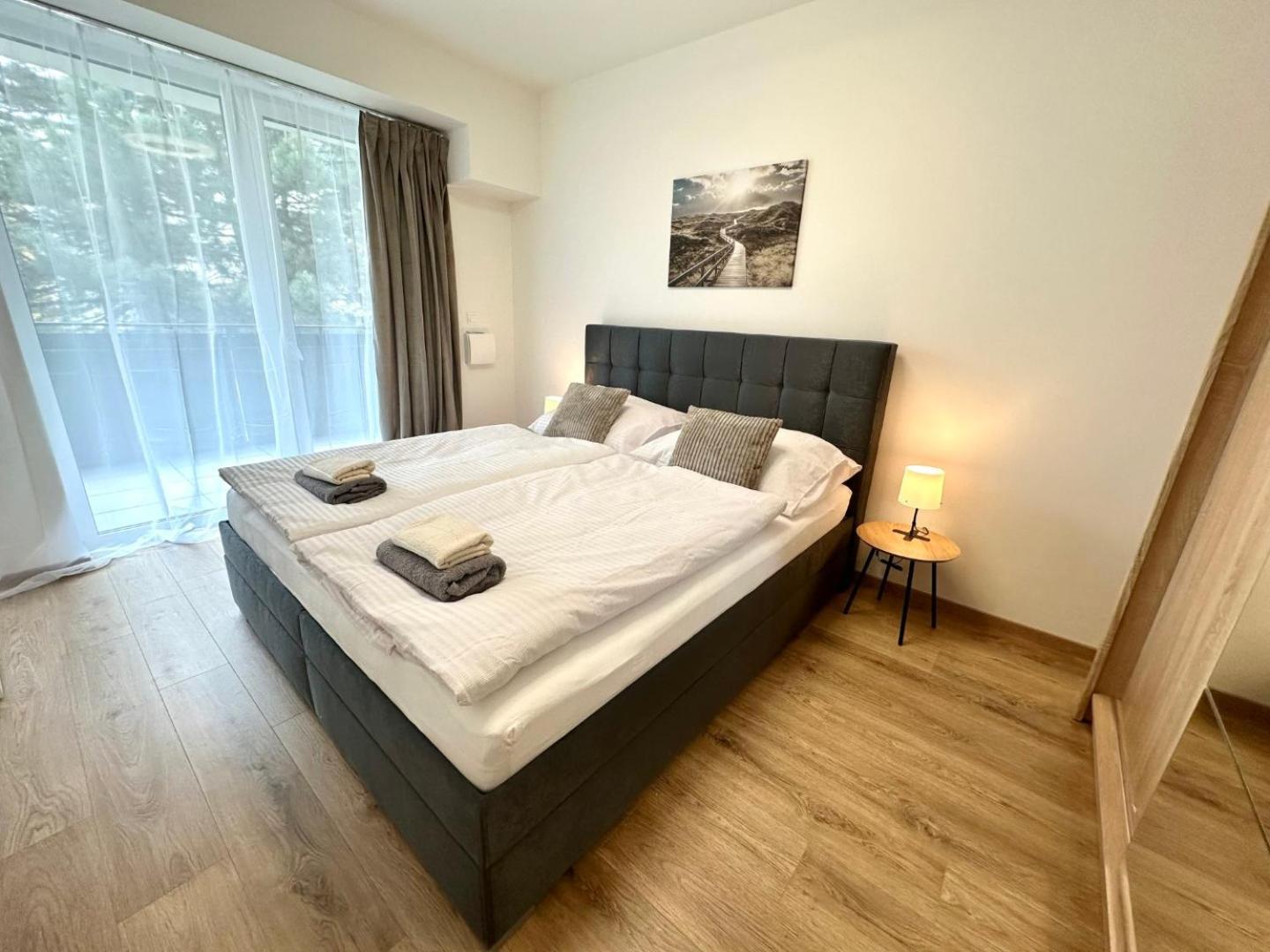 2 Room Apartment, New Building, Balcony, 208 Rovinka Zewnętrze zdjęcie